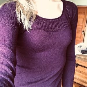 Maroon American eagle sweater